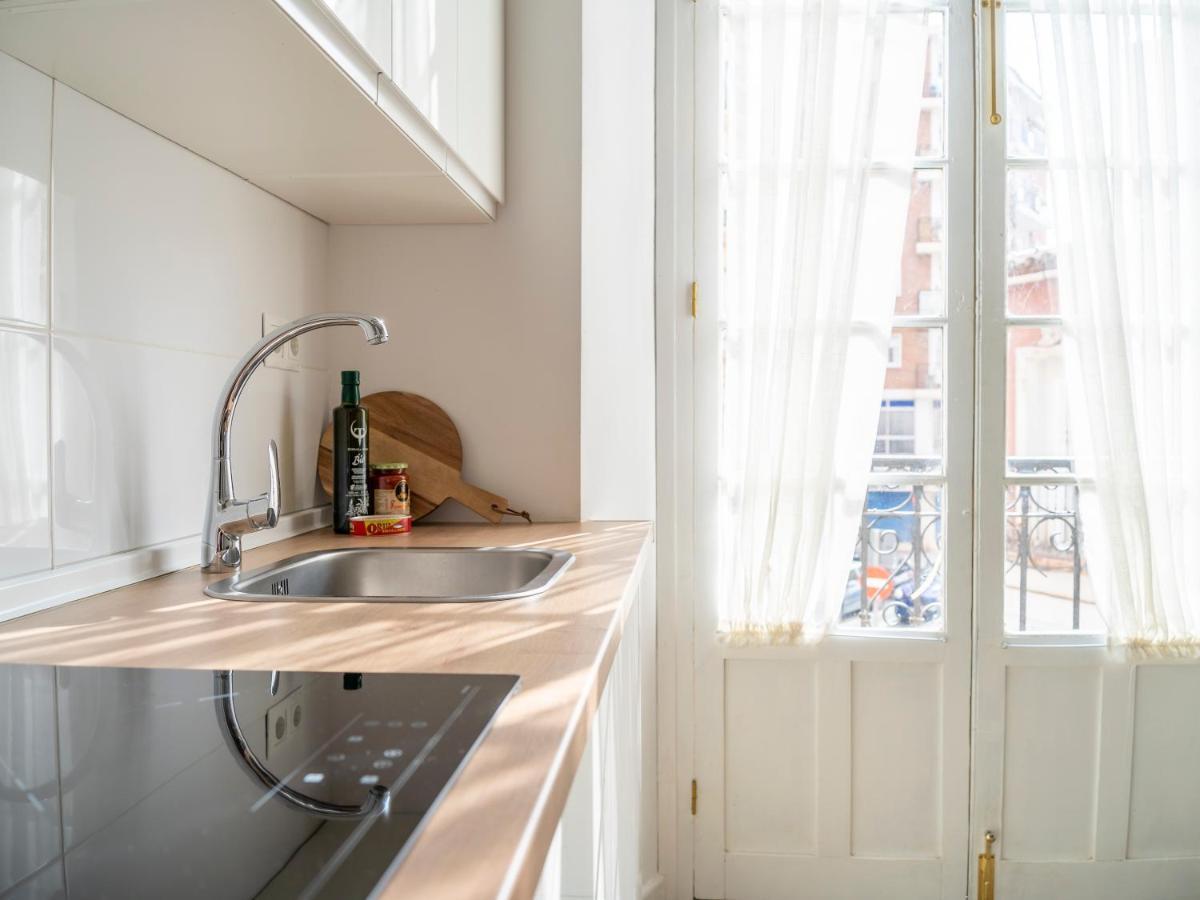 Sanders Lavender - Delightful Two-Bedroom Apartment Downtown Màlaga Exteriér fotografie